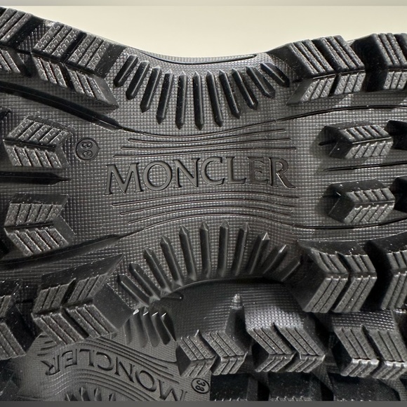 Moncler Misty Rain Boots. Black. Sz. 8. New with Box - Picture 6 of 14